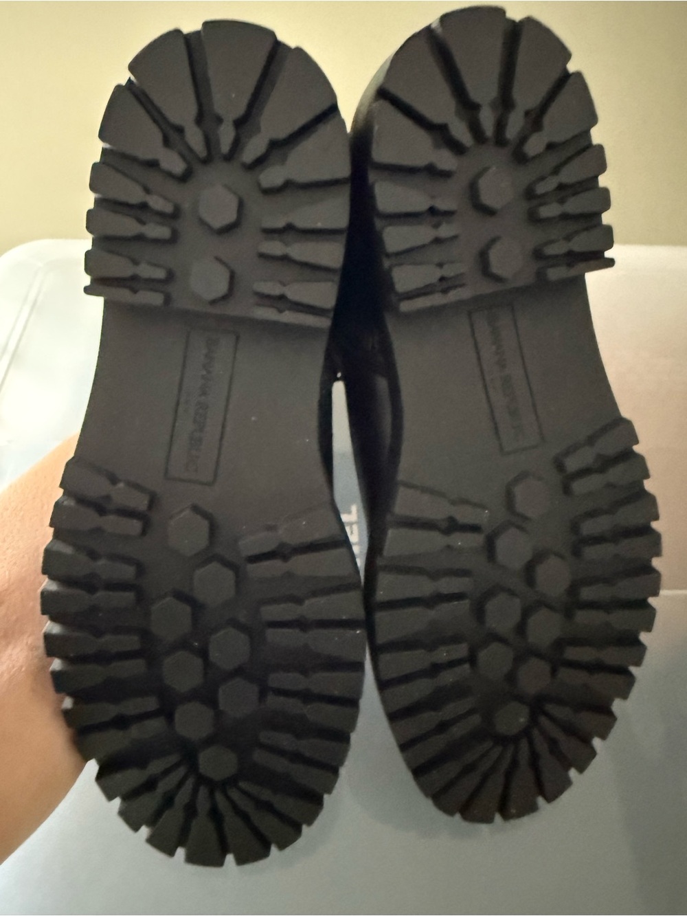 NWT Banana Republic Vegan Combat Boots SZ 9 Never Worn - Picture 8 of 8